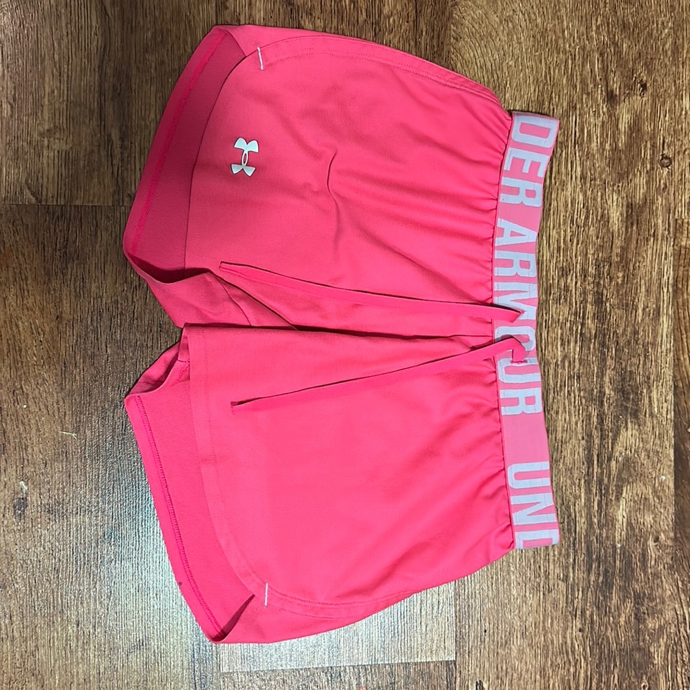 Under Armor Small Hot Pink Women’s Shorts.
